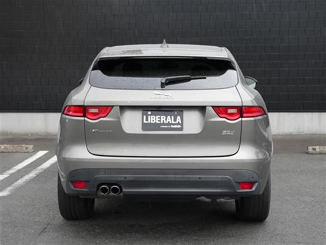 Ｆペイス Ｒ－スポーツ　ワンオーナー　ＩＮＣＯＮＴＲＯＬ　ＴＯＵＣＨ　ＰＲＯナビフルセグＴＶＢｌｕｅｔｏｏｔｈ全方位カメラ　ＭＥＲＩＤＩＡＮサラウンド　ハーフレザーシートシートヒーターＬアダプティブＬＥＤヘッドライト（36枚目）