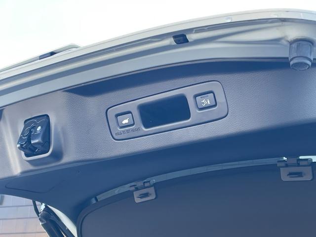 �������̏ꍇ�ł��A�����ԗ��̋��z���T�Z�ł��o�����邱�Ƃ͉\�ł������܂��B�Ԍ��؂����茳�ɁA���s���������m�F�̏エ�₢���킹���������܂��B