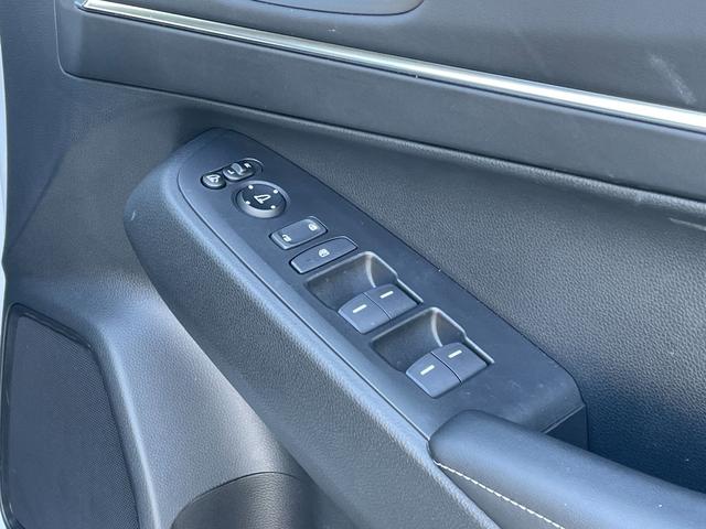 �z�����܂��قǂ̐[�������o���y�k�h�a�d�q�`�k�`�@�f�f�f�R�[�g�z�����p�ӂ��Ă���܂��B�K���X�n�̃R�[�e�B���O�ŋ��͂ȝ������\�������Ă��܂��B���X�ł��Б̊����Ă��������B