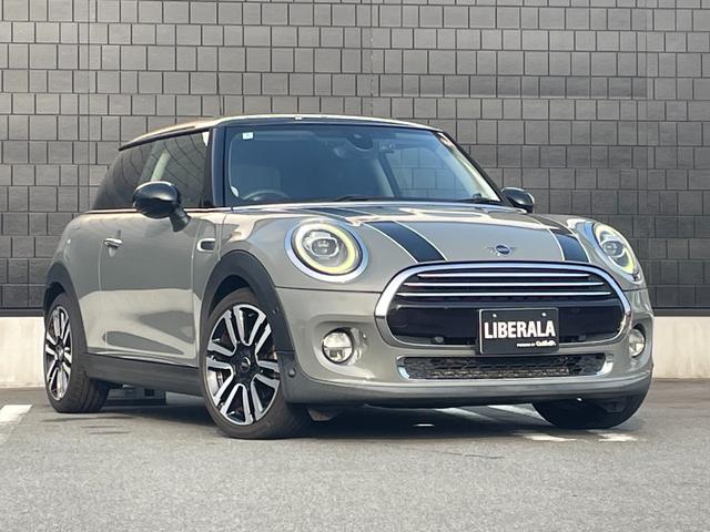 ＭＩＮＩ クーパー　ＬＣＩモデルインテリセーフティ軽減ブレーキｈａｒｍａｎ／ｋａｒｄｏｎサラウンドブラックハーフレザーシート　シートヒーター　コンフォートアクセス純正ナビ　ＢｌｕｅｔｏｏｔｈバックカメラＥＴＣＵＫテール（34枚目）