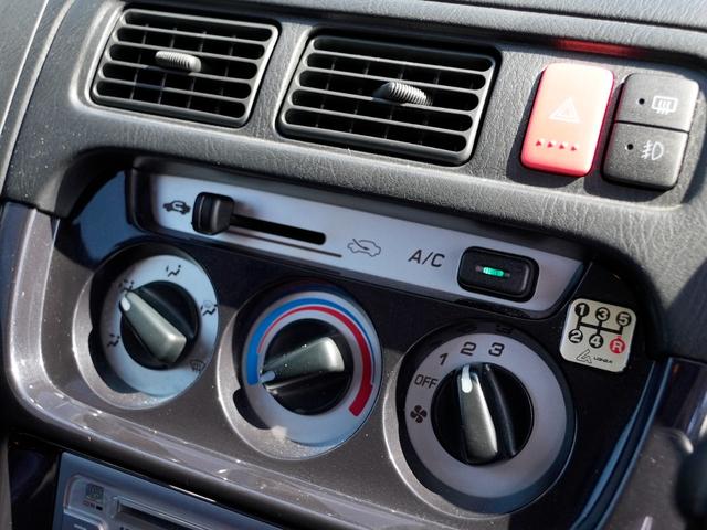 バモス Ｌローダウン　弊店下取り車両　後期モデル　５ＭＴ　４ＷＤ　ＣＤプレイヤー　ＦＭ　ＡＭ　ガラスフィルム施工　純正アルミホイール　キーレス（11枚目）
