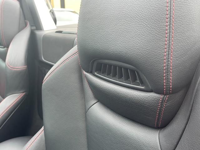 ＳＬＫ ＳＬＫ２００エクスクルーシブ　ＡＭＧスポーツＰＫＧ　レーダーセーフティ軽減ブレーキＡＣＣレーンキープＢＳＭマジックスカイルーフ　エアスカーフ　ＣｏｍｍａｎｄＨＤＤナビフルセグＴＶＢｌｕｅｔｏｏｔｈパークトロニック　キーレスゴー（12枚目）