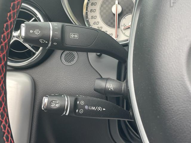 ＳＬＫ ＳＬＫ２００エクスクルーシブ　ＡＭＧスポーツＰＫＧ　レーダーセーフティ軽減ブレーキＡＣＣレーンキープＢＳＭマジックスカイルーフ　エアスカーフ　ＣｏｍｍａｎｄＨＤＤナビフルセグＴＶＢｌｕｅｔｏｏｔｈパークトロニック　キーレスゴー（26枚目）