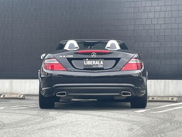 ＳＬＫ ＳＬＫ２００エクスクルーシブ　ＡＭＧスポーツＰＫＧ　レーダーセーフティ軽減ブレーキＡＣＣレーンキープＢＳＭマジックスカイルーフ　エアスカーフ　ＣｏｍｍａｎｄＨＤＤナビフルセグＴＶＢｌｕｅｔｏｏｔｈパークトロニック　キーレスゴー（36枚目）
