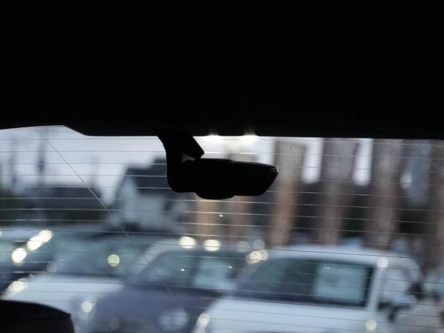 Ｑ５スポーツバック ４０ＴＤＩクワトロ　Ｓライン　ブラックスタイリングＰＫＧマトリクスＬＥＤヘッドライトＡｕｄｙプレセンスレーンアシストサイドアシストＭＭＩナビＢｌｕｅｔｏｏｔｈサラウンドカメラ３ＺＯＮＥエアコンバーチャルコクピット前後ドラレコ（12枚目）