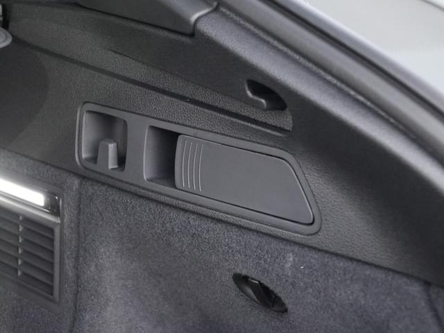 Ｑ５スポーツバック ４０ＴＤＩクワトロ　Ｓライン　ブラックスタイリングＰＫＧマトリクスＬＥＤヘッドライトＡｕｄｙプレセンスレーンアシストサイドアシストＭＭＩナビＢｌｕｅｔｏｏｔｈサラウンドカメラ３ＺＯＮＥエアコンバーチャルコクピット前後ドラレコ（24枚目）