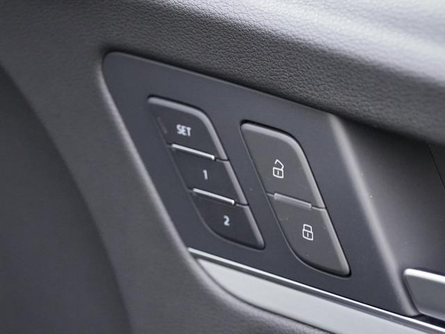 Ｑ５スポーツバック ４０ＴＤＩクワトロ　Ｓライン　ブラックスタイリングＰＫＧマトリクスＬＥＤヘッドライトＡｕｄｙプレセンスレーンアシストサイドアシストＭＭＩナビＢｌｕｅｔｏｏｔｈサラウンドカメラ３ＺＯＮＥエアコンバーチャルコクピット前後ドラレコ（31枚目）