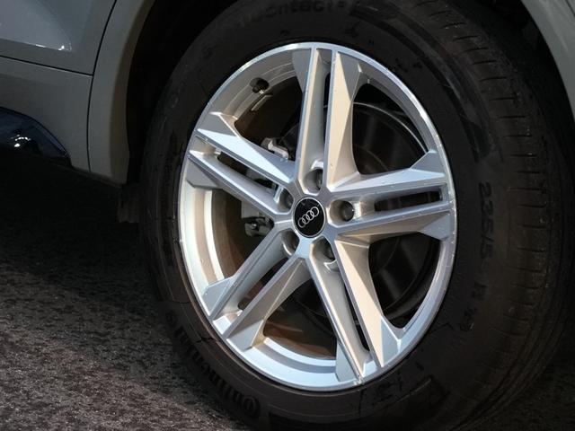 Ｑ５スポーツバック ４０ＴＤＩクワトロ　Ｓライン　ブラックスタイリングＰＫＧマトリクスＬＥＤヘッドライトＡｕｄｙプレセンスレーンアシストサイドアシストＭＭＩナビＢｌｕｅｔｏｏｔｈサラウンドカメラ３ＺＯＮＥエアコンバーチャルコクピット前後ドラレコ（62枚目）