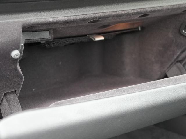 4シリーズ 435iグランクーペ Mスポーツ インテリジェントセーフティACC車線逸脱警告IDriveHDDナビフルセグTVBluetoothバックカメラブラックレザーシートシートヒーターパワーバックドア前後PDCコンフォートアクセスフィルム施工(9枚目)