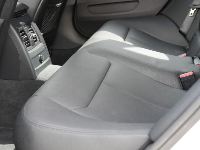 4シリーズ 435iグランクーペ Mスポーツ インテリジェントセーフティACC車線逸脱警告IDriveHDDナビフルセグTVBluetoothバックカメラブラックレザーシートシートヒーターパワーバックドア前後PDCコンフォートアクセスフィルム施工(12枚目)