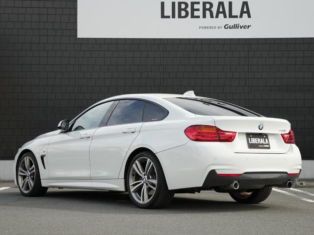 4シリーズ 435iグランクーペ Mスポーツ インテリジェントセーフティACC車線逸脱警告IDriveHDDナビフルセグTVBluetoothバックカメラブラックレザーシートシートヒーターパワーバックドア前後PDCコンフォートアクセスフィルム施工(46枚目)