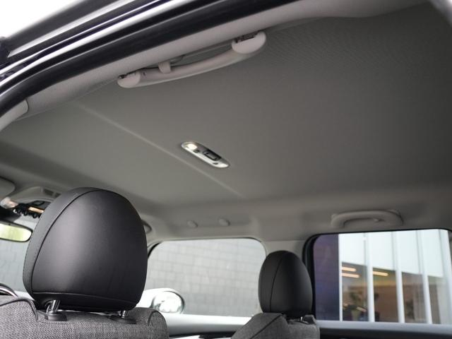 ＭＩＮＩ クーパーＤ　クラシック・トリム　クラシックトリムインテリジェントセーフティ衝突軽減ブレーキ　ディスプレイオーディオＣａｒｐｌａｙ対応ＭＩＮＩＡｐｐ対応バックカメラハーフレザーシートＭＩＮＩドライビングＭＯＤＥコンフォートアクセス（15枚目）