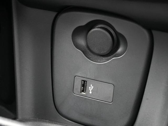 ＭＩＮＩ クーパーＤ　クラシック・トリム　クラシックトリムインテリジェントセーフティ衝突軽減ブレーキ　ディスプレイオーディオＣａｒｐｌａｙ対応ＭＩＮＩＡｐｐ対応バックカメラハーフレザーシートＭＩＮＩドライビングＭＯＤＥコンフォートアクセス（36枚目）