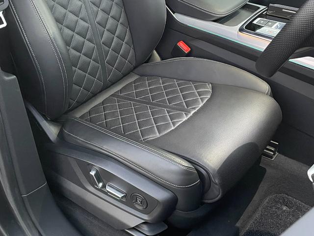 Q8 55TFSIクワトロ Sライン Slineplusパッケージシートベンチレーションマッサージ エクステンデッドレザーパッケージ コンフォートアシスタンスパッケージブラック/ロックグレーステッチ バルコナレザーBang&Olufsen(6枚目)