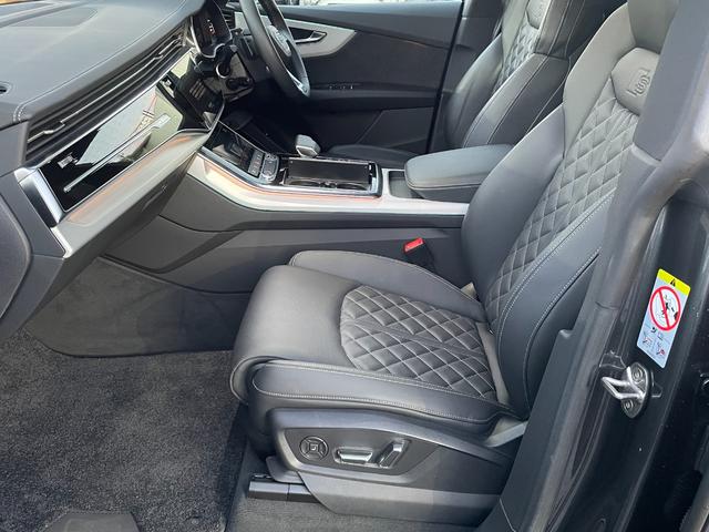 Q8 55TFSIクワトロ Sライン Slineplusパッケージシートベンチレーションマッサージ エクステンデッドレザーパッケージ コンフォートアシスタンスパッケージブラック/ロックグレーステッチ バルコナレザーBang&Olufsen(8枚目)