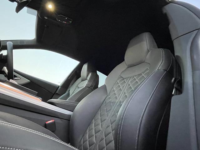 Q8 55TFSIクワトロ Sライン Slineplusパッケージシートベンチレーションマッサージ エクステンデッドレザーパッケージ コンフォートアシスタンスパッケージブラック/ロックグレーステッチ バルコナレザーBang&Olufsen(11枚目)
