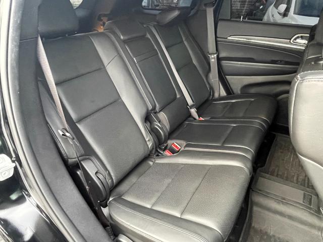 ジープ・グランドチェロキー リミテッド SRT8エンジンフード UconnectナビフルセグTVCarplayBluetoothブラックレザーシートベンチレーションシートヒーターサイドステップ20インチメッキアルミ前後ドライブレコーダー(9枚目)
