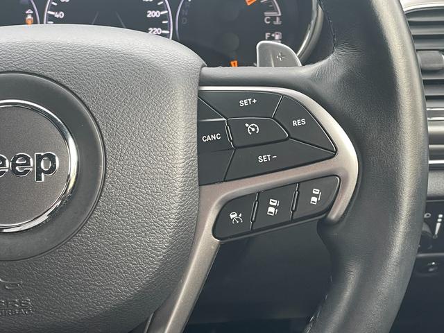 ジープ・グランドチェロキー リミテッド SRT8エンジンフード UconnectナビフルセグTVCarplayBluetoothブラックレザーシートベンチレーションシートヒーターサイドステップ20インチメッキアルミ前後ドライブレコーダー(34枚目)