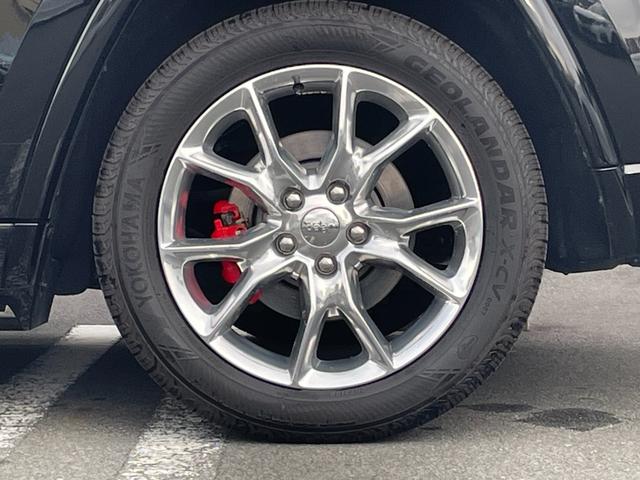 ジープ・グランドチェロキー リミテッド SRT8エンジンフード UconnectナビフルセグTVCarplayBluetoothブラックレザーシートベンチレーションシートヒーターサイドステップ20インチメッキアルミ前後ドライブレコーダー(50枚目)