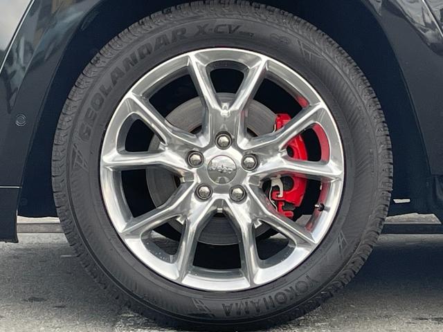 ジープ・グランドチェロキー リミテッド SRT8エンジンフード UconnectナビフルセグTVCarplayBluetoothブラックレザーシートベンチレーションシートヒーターサイドステップ20インチメッキアルミ前後ドライブレコーダー(52枚目)