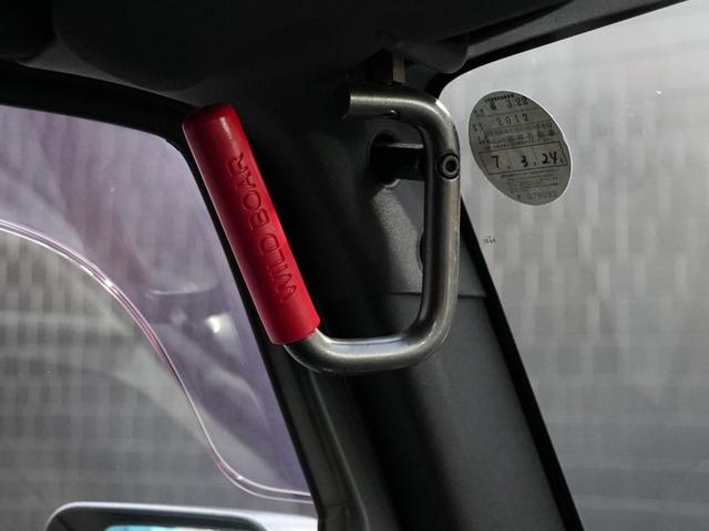 ジープ・ラングラー サハラ アンヴィルカラー JAOS BATTLEZステンレス2本出しマフラー RANCHOショックアブソーバー 社外エアクリーナーインテークパイプLEDヘッドライト JAOSマッドガード 背面タイヤ ETC(35枚目)