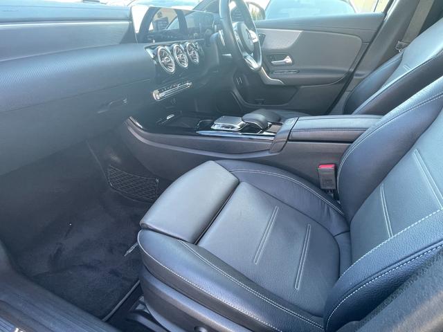 安心してカーライフを始めて頂く為に、納車前にディーラー整備工場・もしくは熟練メカニックが在籍する整備工場にて点検を行い、必要な整備を実施いたします。