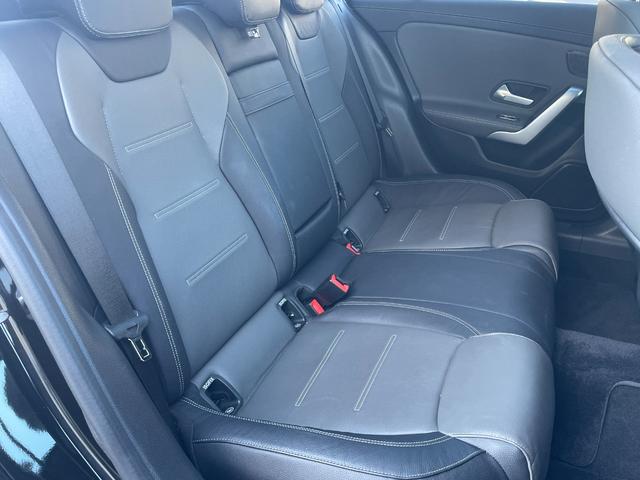 修復歴のあるお車は販売致しません。約２０００項目に及ぶ徹底した検査を実施しており、車両のあらゆる情報・状態を開示致します。お気軽にお問い合わせ下さいませ。