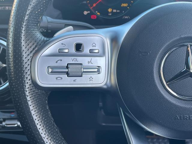 ＬＩＢＥＲＡＬＡでは多種多様の車種をご用意させていただいております。お客様がご納得いくまで、そのお車の持つ特性を五感すべてで感じ取っていただける場をご提供します。