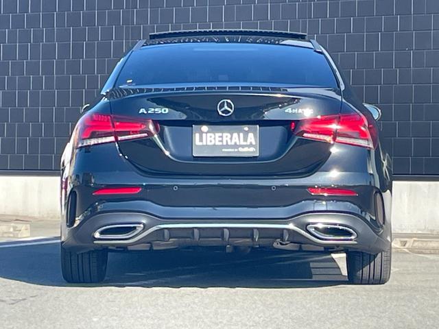 以前は、（株）ガリバーインターナショナルとして、黄色を基調として緑で書かれた看板を用い、店舗で買い取った車を、オークションに出品する中古車買い取り専門のビジネスをさせて頂いておりました。