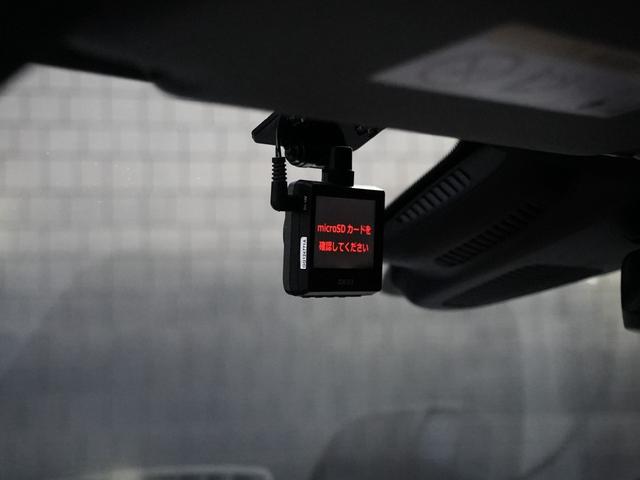 修復歴のあるお車は販売致しません。約２０００項目に及ぶ徹底した検査を実施しており、車両のあらゆる情報・状態を開示致します。お気軽にお問い合わせ下さいませ。