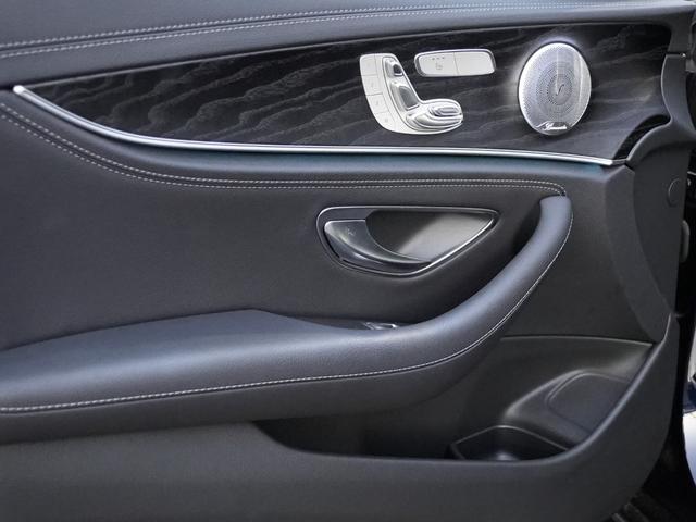 オーナー様となる方がクルマから直接感じるリアルな感性を第一にした最良の一台との出会いをコーディネートいたします。