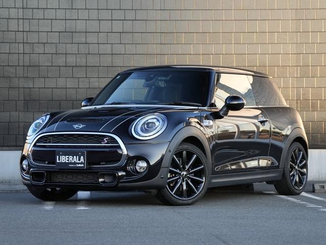 ＭＩＮＩ クーパーＳＤ　ＬＣＩモデル　インテリジェントセーフティ軽減ブレーキＡＣＣ　純正ナビＢｌｕｅｔｏｏｔｈバックカメラＭＩＮＩドライビングＭＯＤＥ　ＪＣＷステアリング　コンフォートアクセス　アンビエントライト前後ＰＤＣ（36枚目）