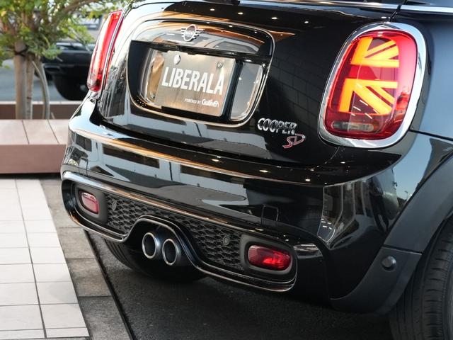 ＭＩＮＩ クーパーＳＤ　ＬＣＩモデル　インテリジェントセーフティ軽減ブレーキＡＣＣ　純正ナビＢｌｕｅｔｏｏｔｈバックカメラＭＩＮＩドライビングＭＯＤＥ　ＪＣＷステアリング　コンフォートアクセス　アンビエントライト前後ＰＤＣ（48枚目）