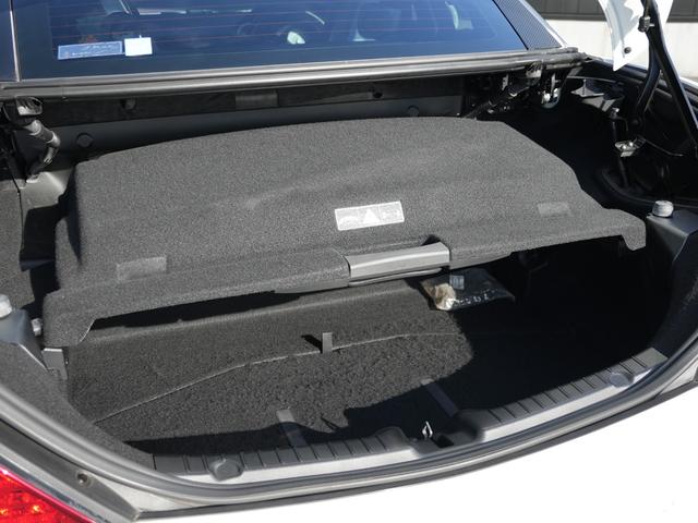 ＳＬＫ ＳＬＫ２００レーダーセーフティエディション　特別仕様車マジックスカイコントールバリオルーフレーダーセーフティＡＣＣ　レーンキープブラインドスポットモニター　ベンガルレッドレザーシートエアスカーフシートヒーターＣｏｍｍａｎｄＨＤＤナビフルセグＴＶ（12枚目）