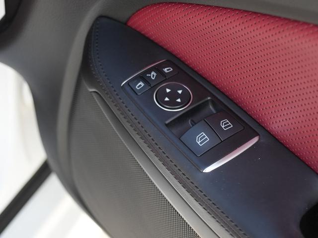 ＳＬＫ ＳＬＫ２００レーダーセーフティエディション　特別仕様車マジックスカイコントールバリオルーフレーダーセーフティＡＣＣ　レーンキープブラインドスポットモニター　ベンガルレッドレザーシートエアスカーフシートヒーターＣｏｍｍａｎｄＨＤＤナビフルセグＴＶ（19枚目）