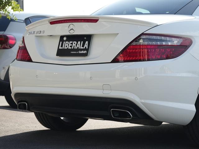 ＳＬＫ ＳＬＫ２００レーダーセーフティエディション　特別仕様車マジックスカイコントールバリオルーフレーダーセーフティＡＣＣ　レーンキープブラインドスポットモニター　ベンガルレッドレザーシートエアスカーフシートヒーターＣｏｍｍａｎｄＨＤＤナビフルセグＴＶ（52枚目）