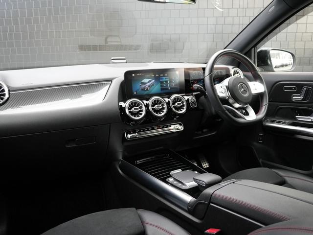 ＧＬＡクラス ＧＬＡ２００ｄ　４マチック　ＡＭＧライン　ワンオーナーアドバンスドＰＫＧ全方位カメラヘッドアップディスプレイＭＢＵＸナビフルセグＴＶＢｌｕｅｔｏｏｔｈ対応パワーバックドアハーフレザーシートシートヒーターメモリーパワーシートレーダーセーフティ（7枚目）