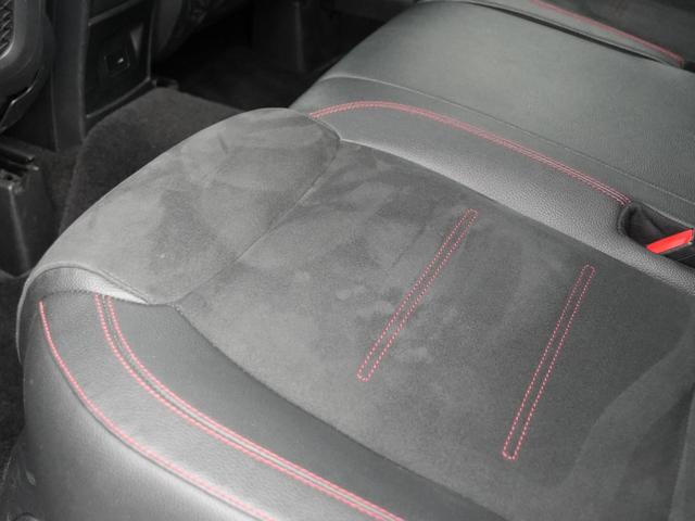 ＧＬＡクラス ＧＬＡ２００ｄ　４マチック　ＡＭＧライン　ワンオーナーアドバンスドＰＫＧ全方位カメラヘッドアップディスプレイＭＢＵＸナビフルセグＴＶＢｌｕｅｔｏｏｔｈ対応パワーバックドアハーフレザーシートシートヒーターメモリーパワーシートレーダーセーフティ（16枚目）