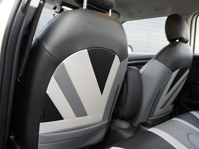 ＭＩＮＩ ヴィクトリア　ワンオーナー　ＣＡＢＡＮＡシートカバー　純正ＨＤＤナビＢｌｕｅｔｏｏｔｈ対応タッチパネル　ペッパーＰＫＧ　ＬＥＤヘッドライト　ＬＩＭコントロール　アイドリングストップ　キーレス　ＥＴＣ（12枚目）