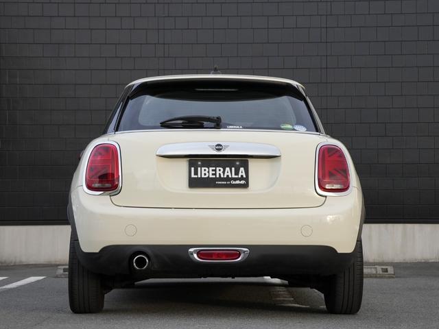 ＭＩＮＩ ヴィクトリア　ワンオーナー　ＣＡＢＡＮＡシートカバー　純正ＨＤＤナビＢｌｕｅｔｏｏｔｈ対応タッチパネル　ペッパーＰＫＧ　ＬＥＤヘッドライト　ＬＩＭコントロール　アイドリングストップ　キーレス　ＥＴＣ（42枚目）