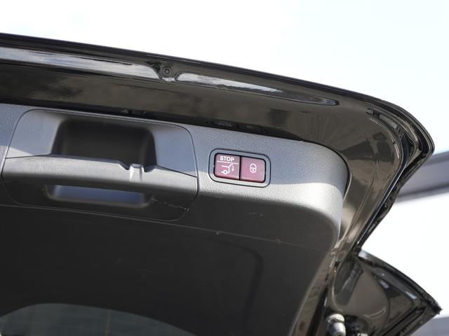 ＧＬＢ ＧＬＢ２００ｄ　ＡＭＧライン　レザーエクスクルーシブＰＫＧアドバンスドＰＫＧ　ＭＢＵＸナビフルセグＴＶＢｌｕｅｔｏｏｔｈ全方位カメラ赤黒コンビレザーシートシートヒーターＨＵＤパワーバックドアレーダーセーフティＰＫＧ前後ドラレコ（22枚目）