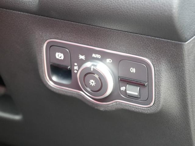 ＧＬＢ ＧＬＢ２００ｄ　ＡＭＧライン　レザーエクスクルーシブＰＫＧアドバンスドＰＫＧ　ＭＢＵＸナビフルセグＴＶＢｌｕｅｔｏｏｔｈ全方位カメラ赤黒コンビレザーシートシートヒーターＨＵＤパワーバックドアレーダーセーフティＰＫＧ前後ドラレコ（29枚目）