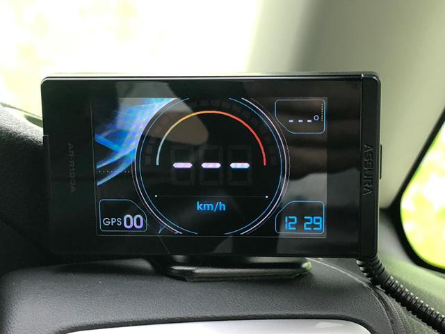 アブソルート・EXホンダセンシング 純正 9インチ メモリーナビ/フリップダウンモニター/ホンダセンシング/両側電動スライドドア/シートヒーター 前席/全方位モニター/車線逸脱防止支援システム/シート ハーフレザー 衝突被害軽減システム(25枚目)