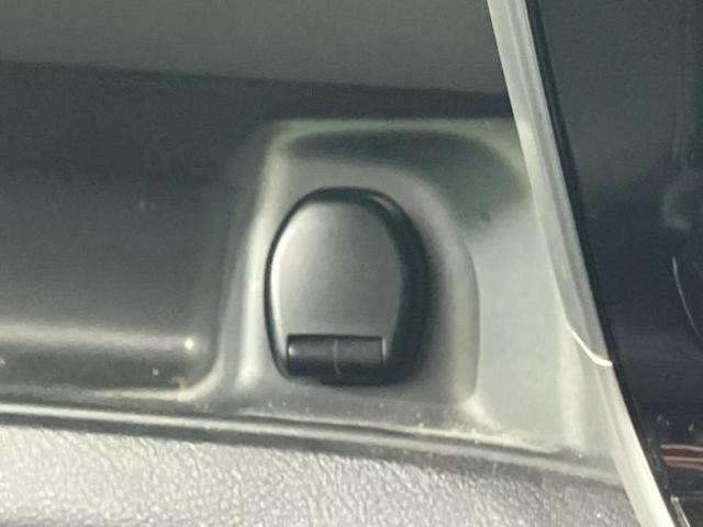 セレナ eパワーハイウェイスターV 新品タイヤ/保証書/純正 10インチ SDナビ/フリップダウンモニター 純正 12.8インチ/インテリジェントルームミラー/衝突安全装置/両側電動スライドドア/シートヒーター 前席 全周囲カメラ(36枚目)