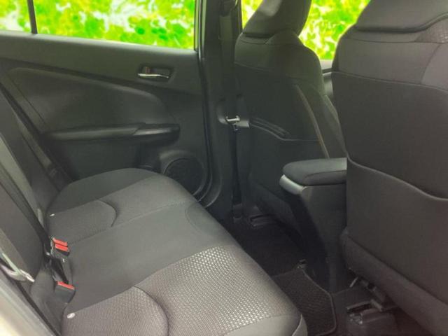 プリウス S 新品タイヤ/保証書/社外 メモリーナビ/トヨタセーフティセンス/車線逸脱防止支援システム/ドライブレコーダー 社外/ヘッドランプ LED/Bluetooth接続/ETC/EBD付ABS バックカメラ(5枚目)