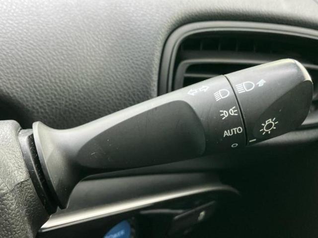 プリウス S 新品タイヤ/保証書/社外 メモリーナビ/トヨタセーフティセンス/車線逸脱防止支援システム/ドライブレコーダー 社外/ヘッドランプ LED/Bluetooth接続/ETC/EBD付ABS バックカメラ(15枚目)