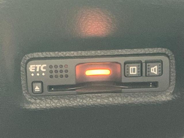 シビック ヒョウジュン 新品タイヤ/保証書/純正 SDナビ/ホンダセンシング/シートヒーター 前席/車線逸脱防止支援システム/シート フルレザー/ドライブレコーダー 純正/ヘッドランプ LED/Bluetooth接続 ターボ(18枚目)