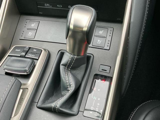 IS IS300hバージョンL 保証書/純正 SDナビ/シートヒーター/車線逸脱防止支援システム/シート フルレザー/ドライブレコーダー 360°/ヘッドランプ LED/Bluetooth接続/ETC/EBD付ABS 革シート(23枚目)