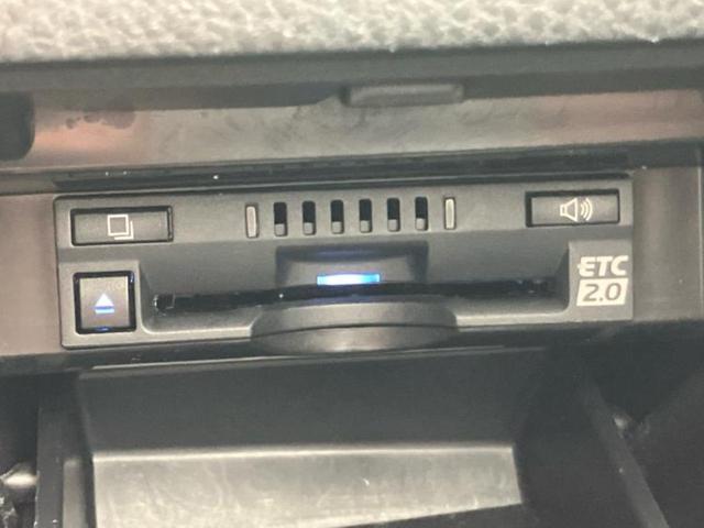 カムリ G 新品タイヤ/エアロ/保証書/ディスプレイオーディオ+ナビ9インチ/トヨタセーフティセンス/シートヒーター 前席/車線逸脱防止支援システム/パーキングアシスト バックガイド 衝突被害軽減システム ETC(18枚目)