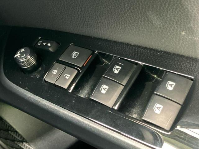 プリウス Sセーフティプラス 新品タイヤ/サンルーフ/モデリスタエアロ/保証書/純正 9インチ SDナビ/トヨタセーフティセンス/車線逸脱防止支援システム/ドライブレコーダー 社外/ヘッドランプ LED/Bluetooth接続(28枚目)